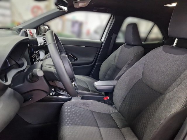 Toyota Yaris Cross 4x2 5-deurs Plus