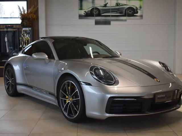 Porsche 911 Carrera Coupé