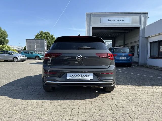 Volkswagen Golf 1.5 TSI Golf VIII