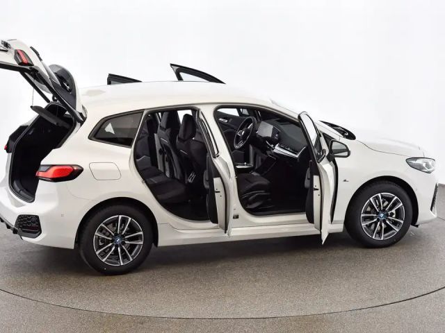 BMW 225 Active Tourer Sedan xDrive