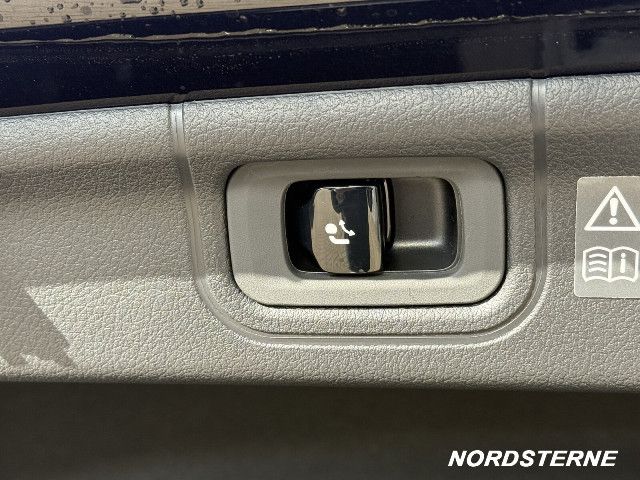 Mercedes-Benz C 200 AMG Line C 200 d Sedan