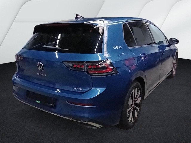 Volkswagen Golf 1.5 eTSI DSG Golf VIII IQ.Drive