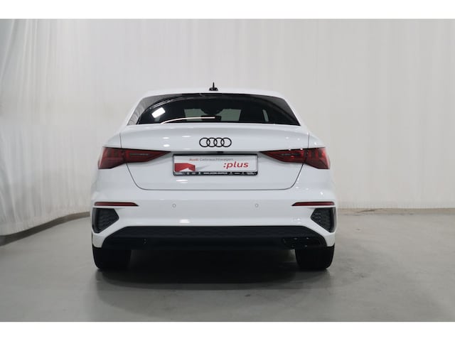 Audi A3 30 TFSI S-Line S-Tronic Sedan