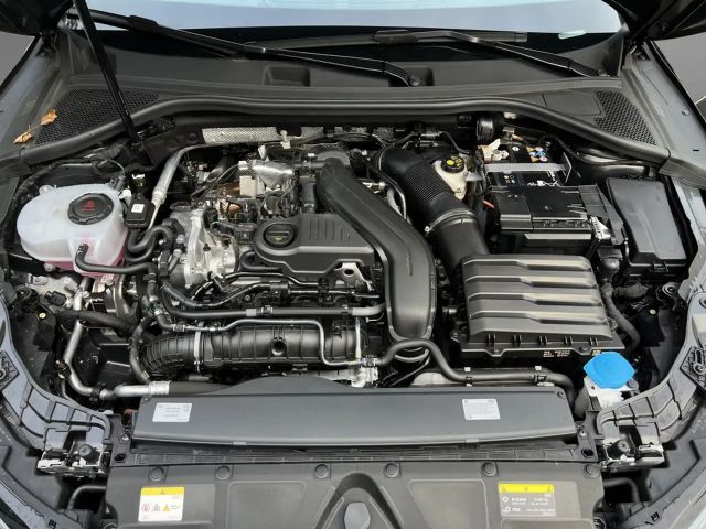 Audi A3 30 TFSI S-Tronic Sedan Sportback