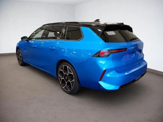 Opel Astra Sports Tourer Ultimate