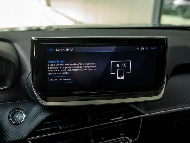 Peugeot 2008 136 PK | Navi | Keyless | Apple Carplay | Parke...