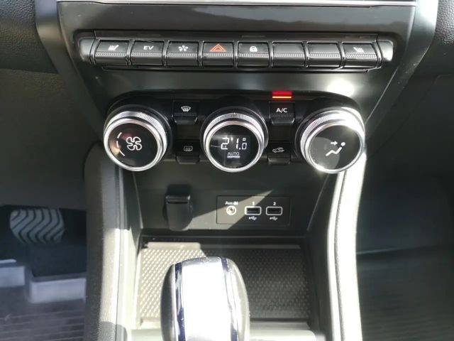 Renault Captur E-Tech