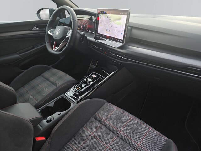 Volkswagen Golf 2.0 TSI DSG