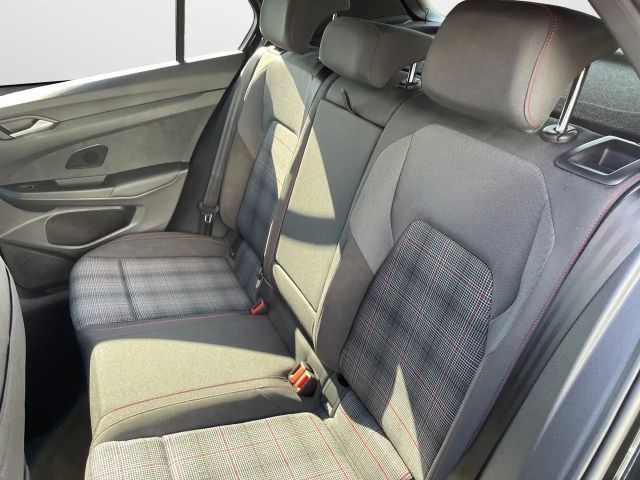 Volkswagen Golf 2.0 TSI DSG GTI Style