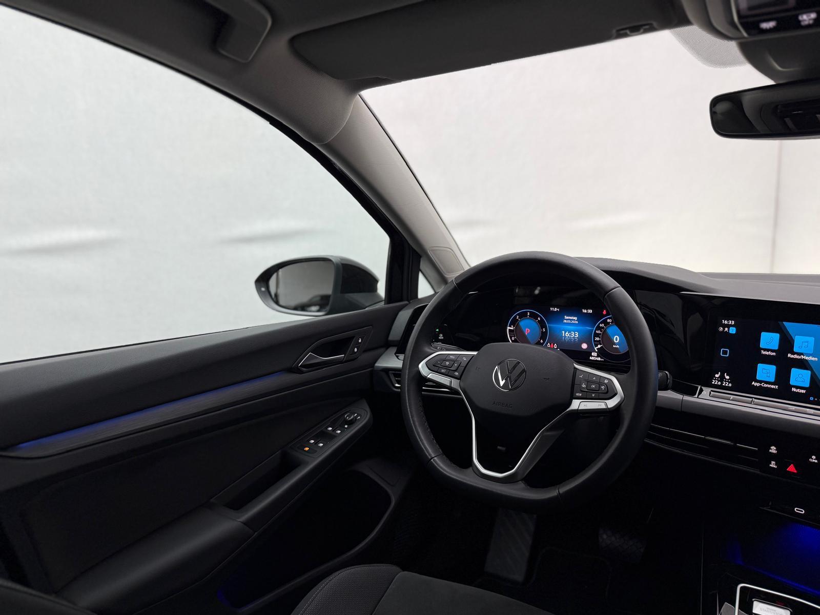 Volkswagen Golf IQ.Drive Style