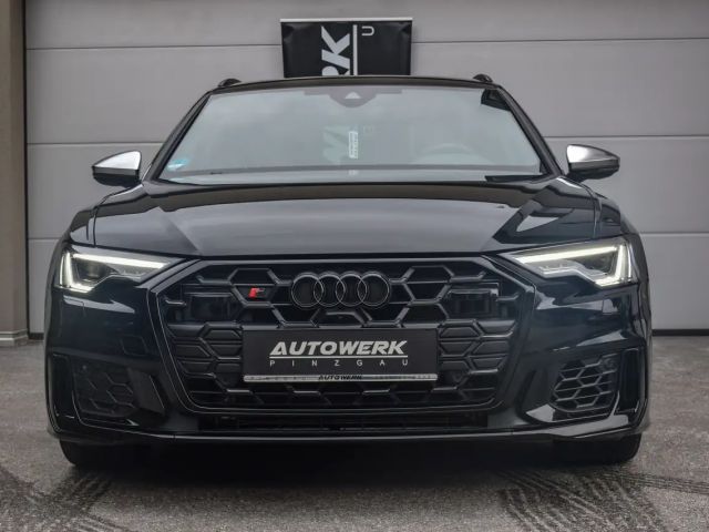 Audi S6 Avant Quattro