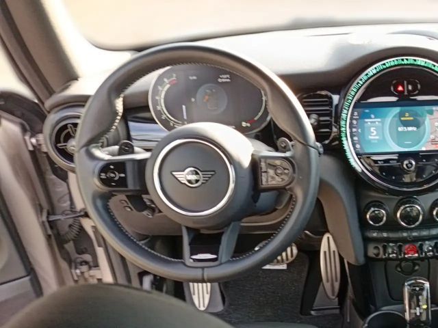 MINI Cooper S Cabrio Cooper S Cabrio+JCW Trim+ADAP.FAHRWERK+KOMFORTZUGA