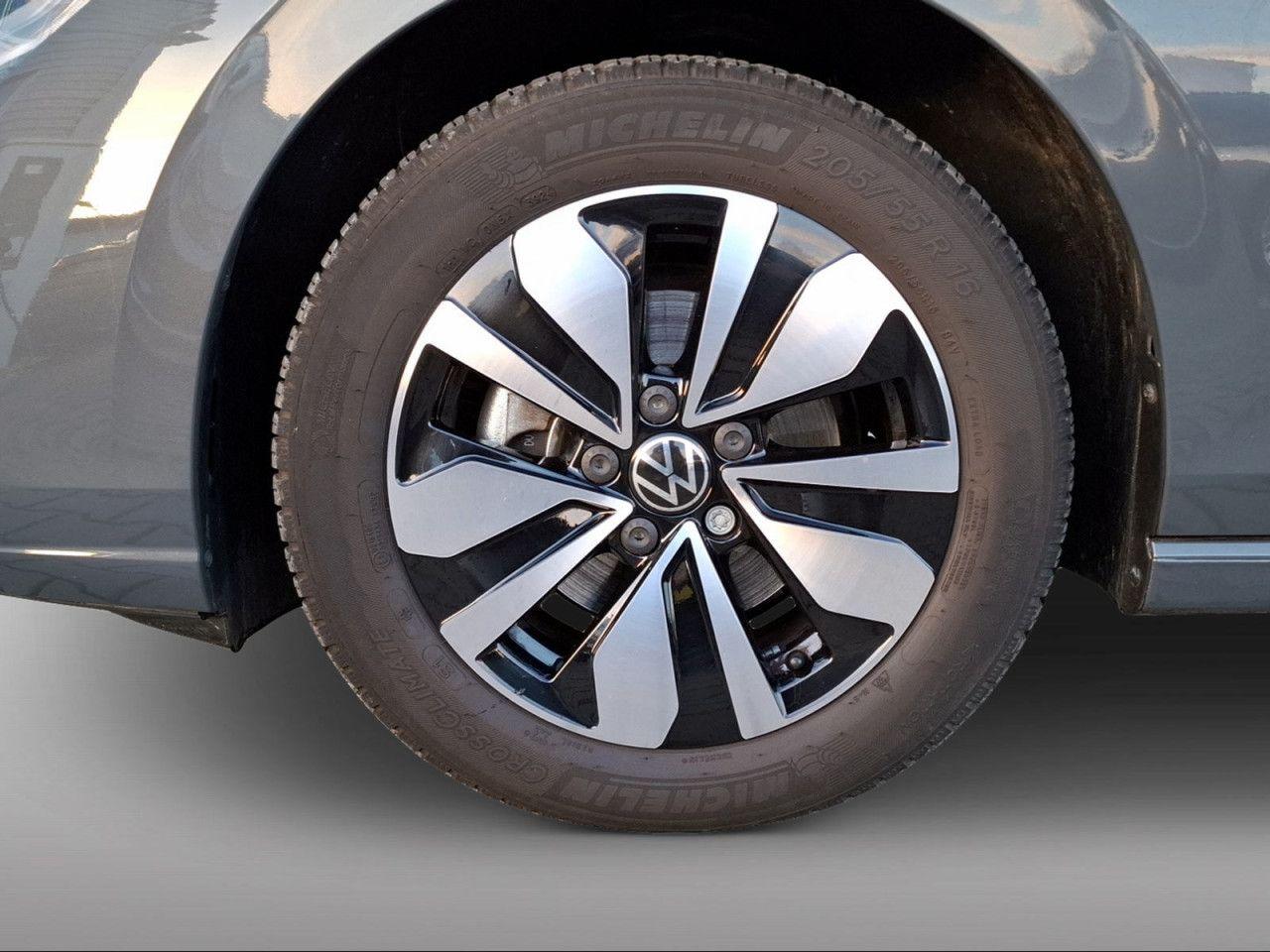 Volkswagen Golf 1.5 TSI Golf VIII Variant