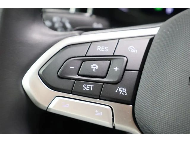 Volkswagen Taigo 1.0 TSI DSG Style