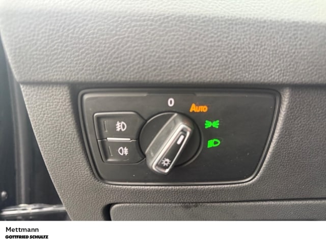 Volkswagen Passat 2.0 TDI Business DSG Variant
