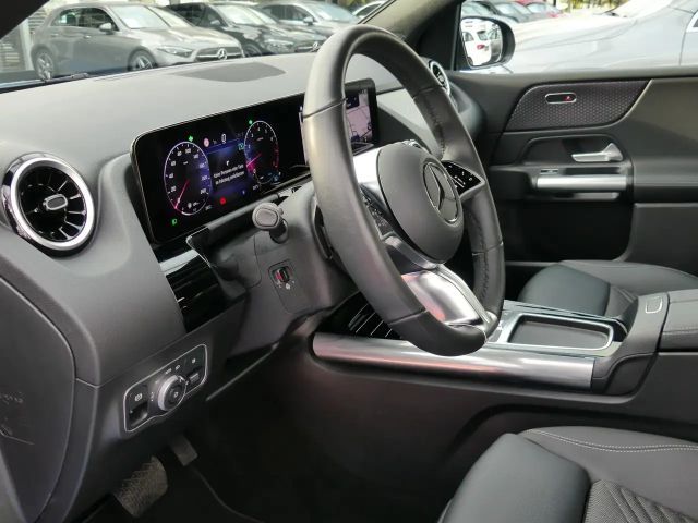 Mercedes-Benz B 180 Progressive