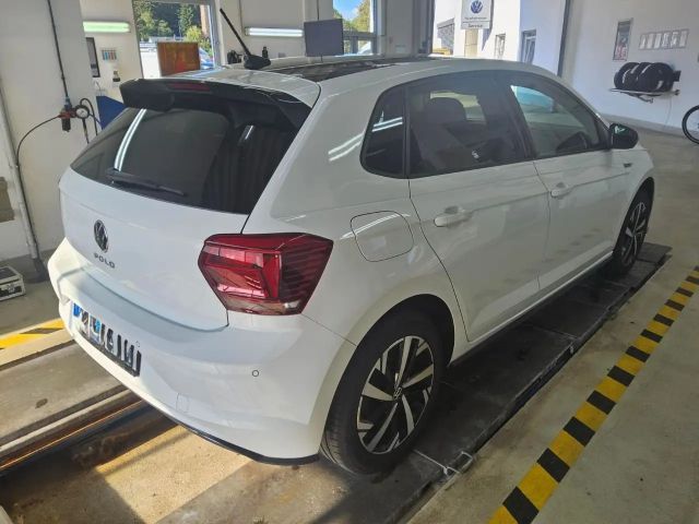 Volkswagen Polo 1.0 TSI Highline R-Line