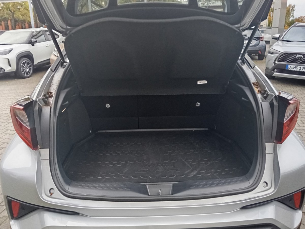 Toyota C-HR 5-deurs Team D