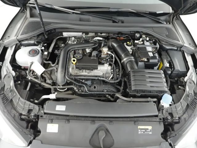 Audi A3 30 TFSI Sedan