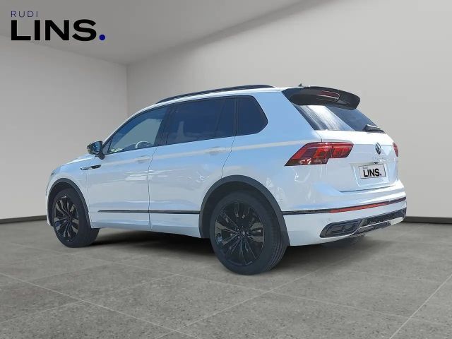 Volkswagen Tiguan 4Motion DSG R-Line