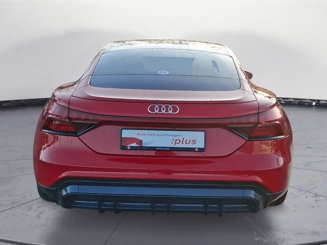 Audi e-tron GT PanoDach airSuspension RemoteA