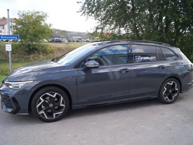 Volkswagen Golf DSG R-Line Variant