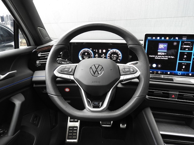 Volkswagen Tiguan 4Motion DSG R-Line