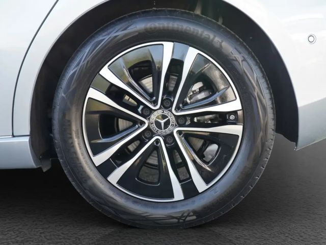 Mercedes-Benz A 180 Hatchback Progressive