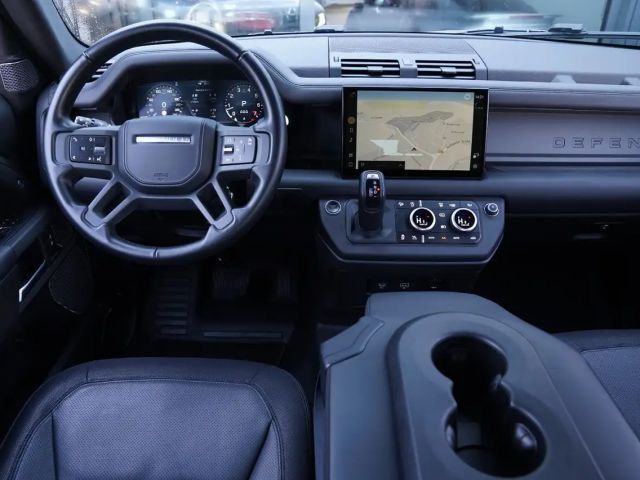 Land Rover Defender 90 Dynamic HSE
