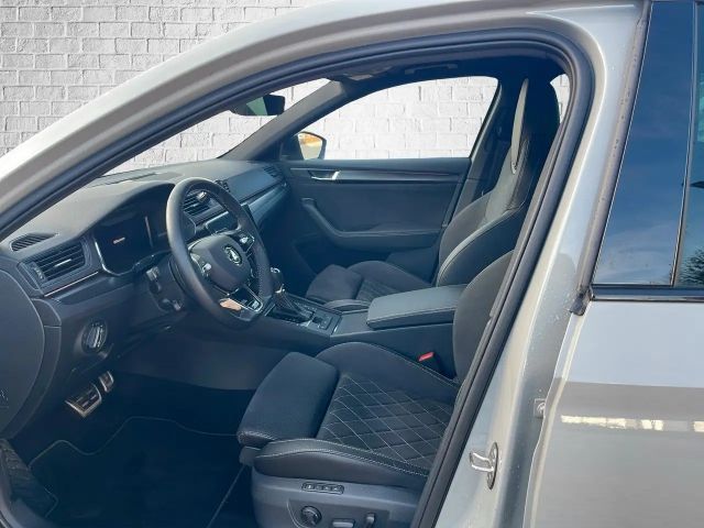 Skoda Superb 2.0 TSI 4x4 Combi Sportline