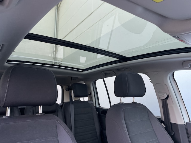 Volkswagen Touran 1.5 TSI DSG Highline