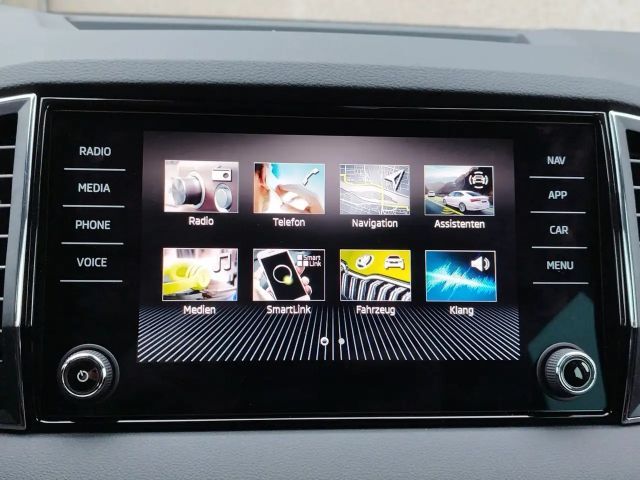 Skoda Karoq Selection