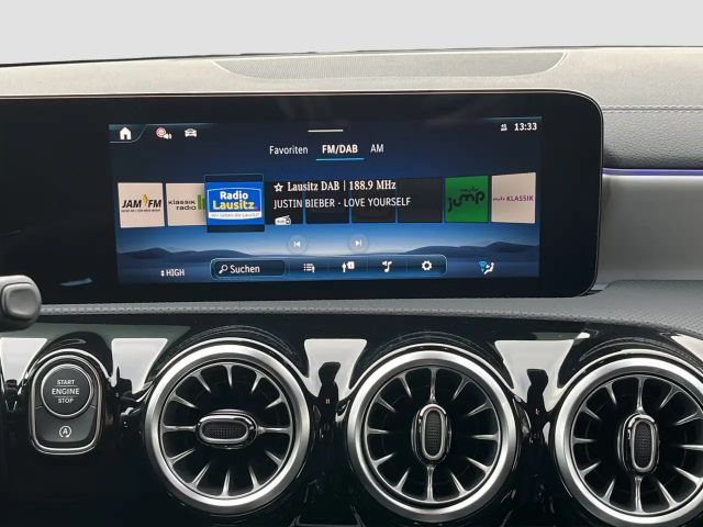 Mercedes-Benz CLA 200 CLA 200 d Shooting Brake