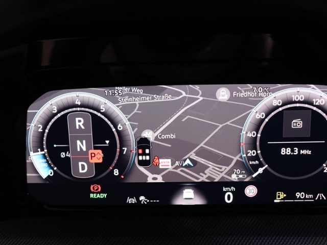 Volkswagen Golf 1.5 eTSI DSG Style