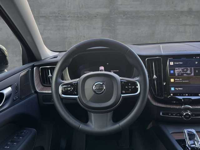 Volvo XC60 AWD Dark Plus T6
