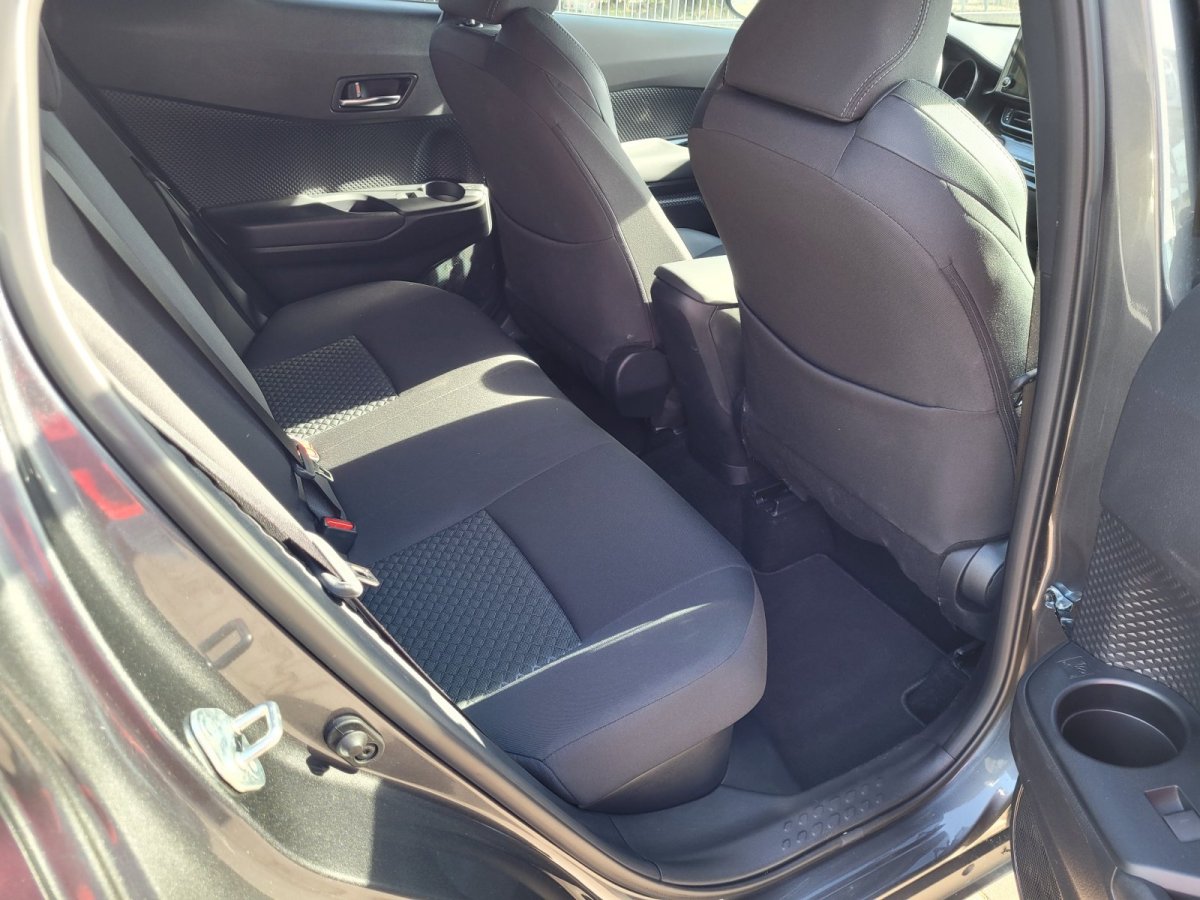 Toyota C-HR 5-deurs Team D