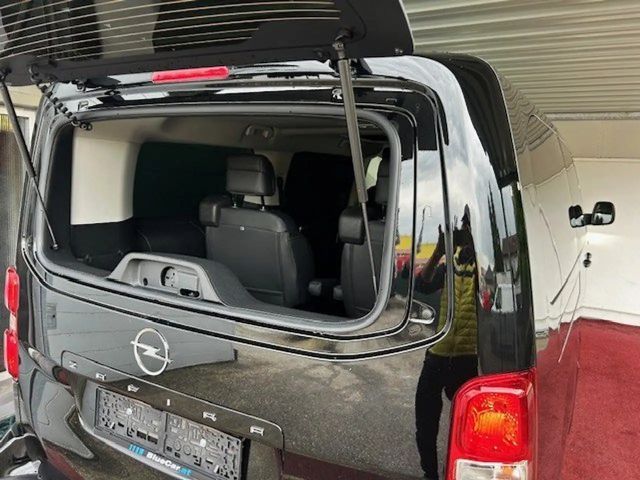 Opel Zafira Life VIP/6Sitzer/längster Radsta/Vollausstattung/AHK