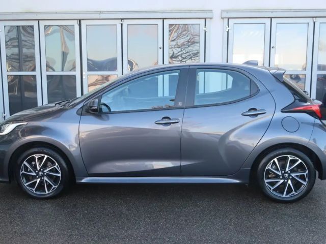 Toyota Yaris Hatchback Hybride Team D