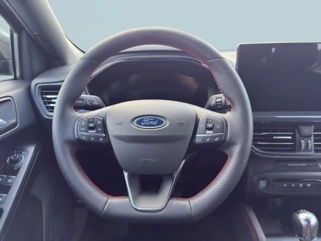 Ford Focus EcoBoost ST Line Wagon