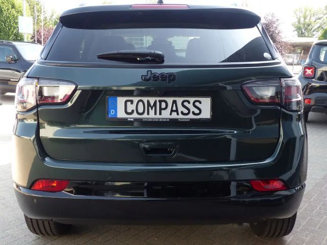 Jeep Compass Summit