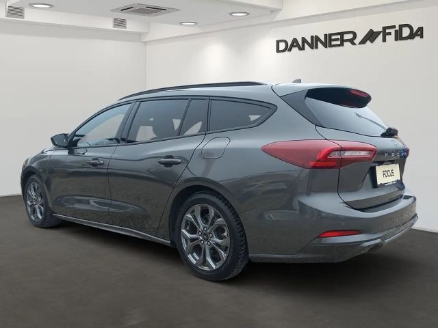 Ford Focus 125PS Benzin/Schaltgetriebe Traveller 1,0 EcoBo...