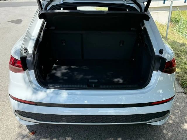 Audi A3 30 TFSI Sedan