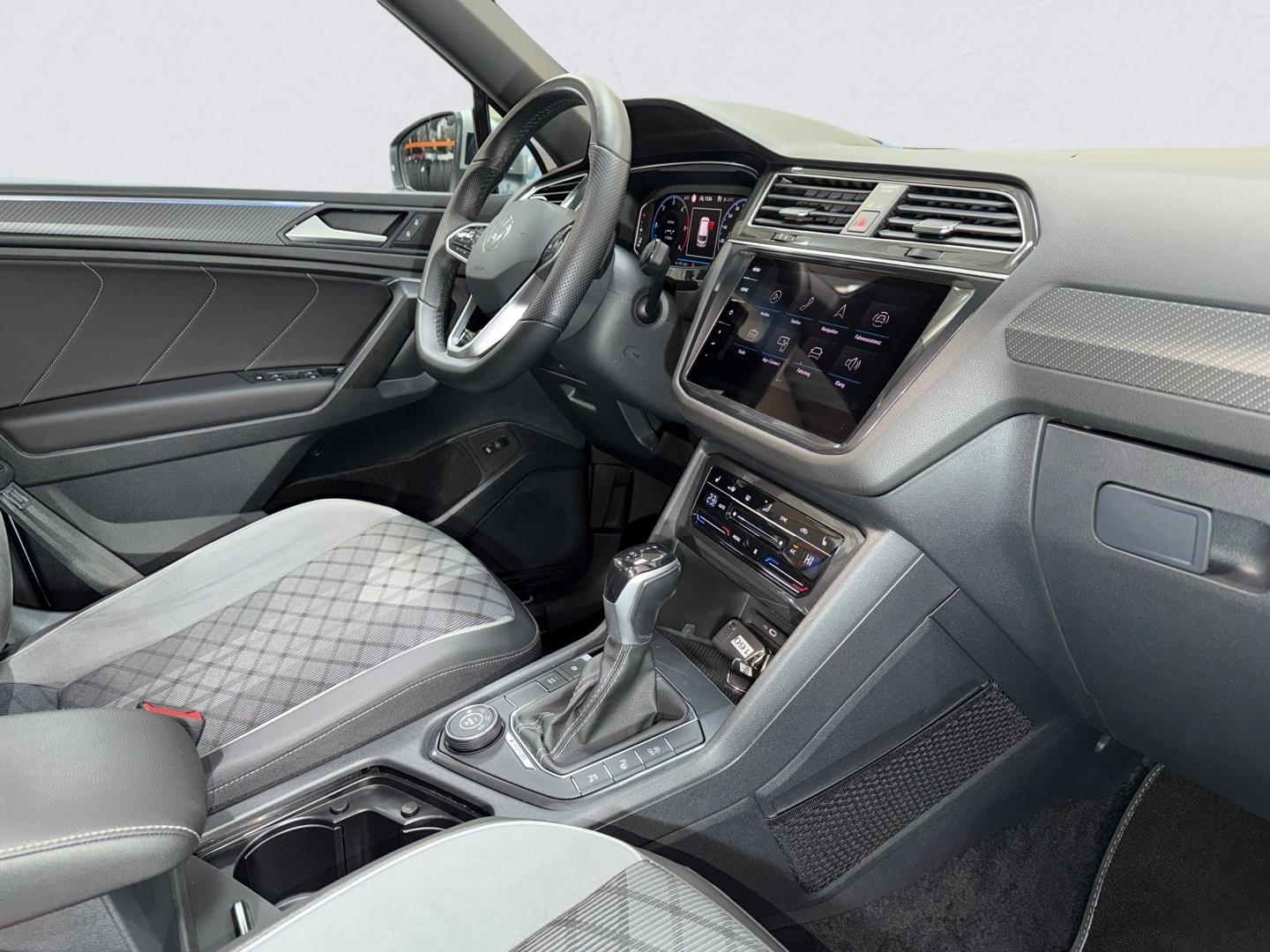 Volkswagen Tiguan Allspace DSG R-Line