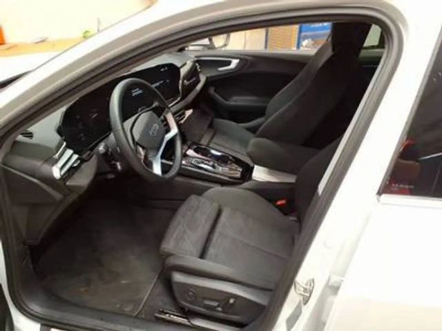 Audi A5 Advanced TDI AHK/LED+/RFK/Tech/12.29Gar