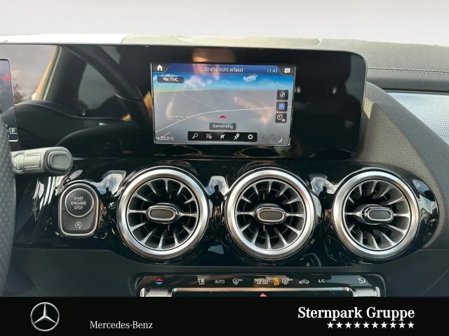 Mercedes-Benz B 180 AMG Line