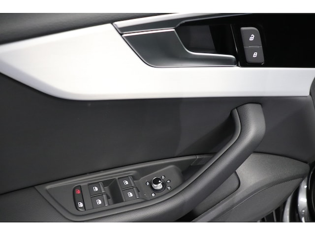 Audi A4 35 TDI Avant S-Line S-Tronic