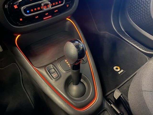 Smart EQ fortwo EQ fortwo LED Panorama Kamera Sitzheizung ... BC