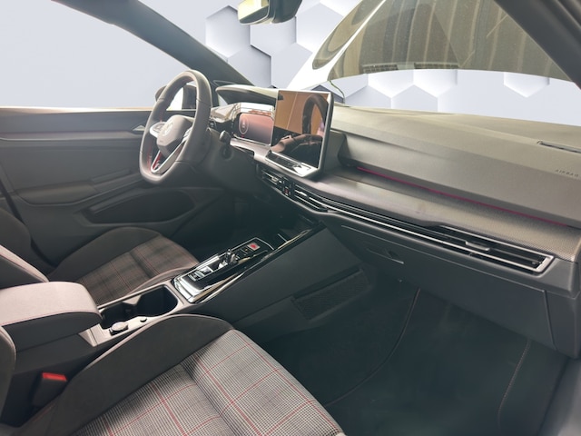 Volkswagen Golf 2.0 TSI DSG Golf VIII