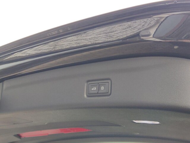 Audi Q6 e-tron SUV e-tron Audi Q6 SUV e-tron