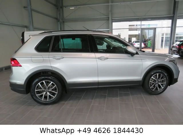 Volkswagen Tiguan IQ.Drive Life Sport